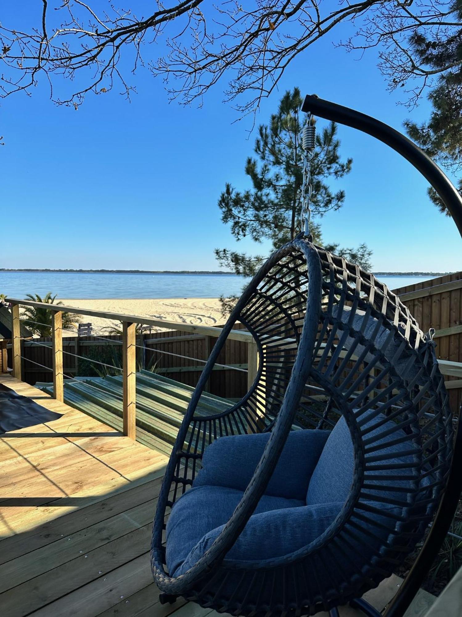 Chalet Et Jaccuzy Sur La Plage Biscarrosse Exterior photo